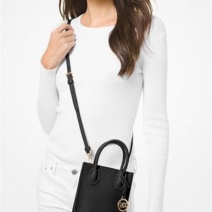 Michael Kors Black little pebble leather crossbody